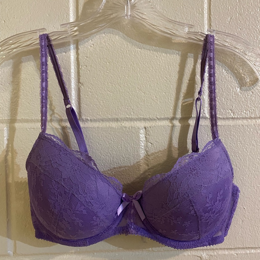 Forever 21 pastel goth kawaii lavender lightly lined underwire bra